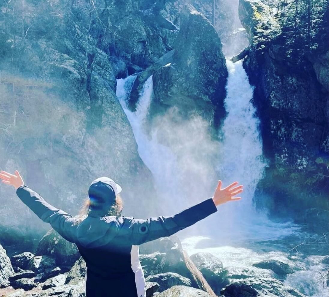 AdventuRecovery's tweet photo. Claim your spot around the campfire~ ποΈ
*A couple of spots left*
#Adventure #Recovery Coach training April 24th https://t.co/VOXYEAZ19e
Feel the magic of being #unplugged + time under the stars with like-minded change makersπ₯π²π#adventurerecovery #recoverycoaching https://t.co/NrPsq39q3Q