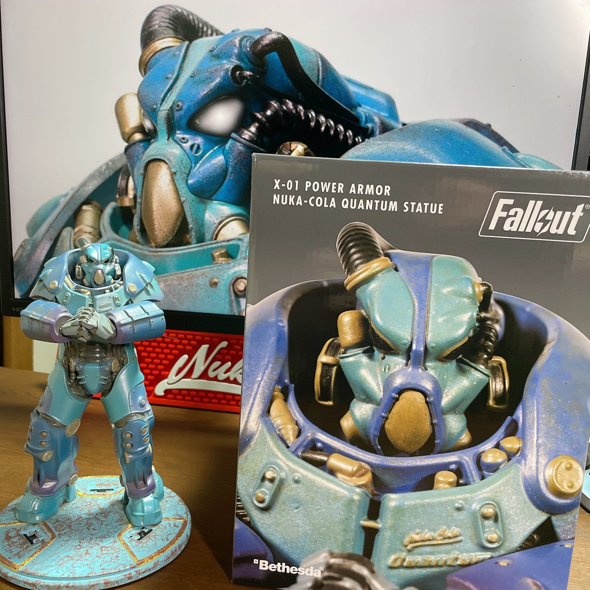 kazuchi_n's tweet photo. インフォレンズギークショップ池袋パルコ店
(@igs_ikebukuro)さんで
ディスプレイのX-01のヌカコーラクアンタムのパワーアーマー現品を買わせていただきました。
ドラマでお熱あがっちゃいましたね💦
ずっと悩んでましたが買って正解✨
パワーアーマーはいいぞぉ!!
#Fallout #Bethsda https://t.co/jUXnJB1KF7