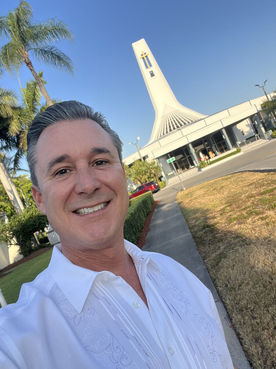 Started my day @ 8 am mass at Immaculate Conception Church in Hialeah for Good Shepard service. I learned the following from Hallow App’s Friday Easter Challenge that resonated with me( yes I’m a little behind).In the name of Jesus, I reject the lie that I will always be broken.