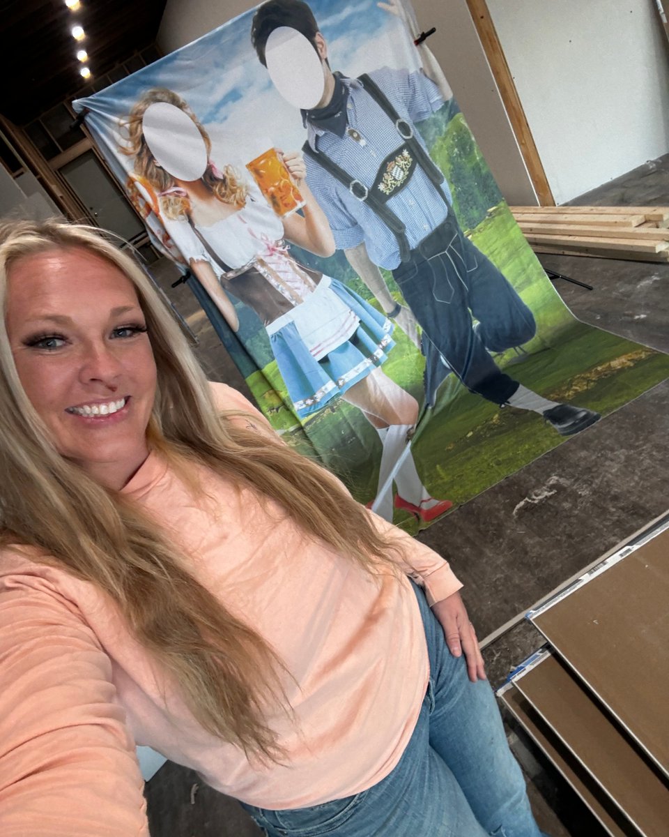 FemaleRancher's tweet image. Prepping for the ultimate hilltop bash! 🎉 Getting my new building ready for Wurst Tag, with thrilling props and photo stations lined up for the event. Can&apos;t wait to unveil more as the building takes shape! 📸💼#EntrepreneurLife #BuildingProgress #PartyPrep #NebraskaFun #Midwest