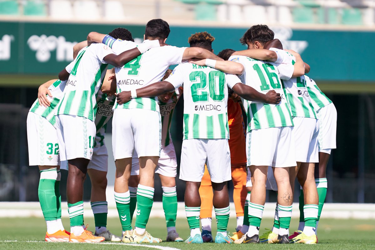 2️⃣ ᴊᴏʀɴᴀᴅᴀs 1️⃣ ᴏʙᴊᴇᴛɪᴠᴏ ¡𝑻𝑶𝑫𝑶𝑺 𝑱𝑼𝑵𝑻𝑶𝑺! 💚🤍 #BetisDeportivo #CanteraBetis