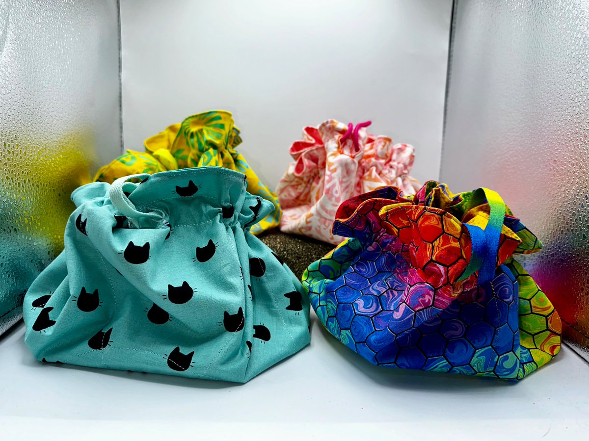 ValkyrieTotems's tweet photo. You know them, you love them! The shockingly vast GOBLIN’S HOARD dice bags are here in so many different colors and themes! 

Come and see them at @Calgaryexpo Artist Alley A5712

#CALGARYEXPO #dicebag #dicegoblin https://t.co/GpfrOY2Zrf