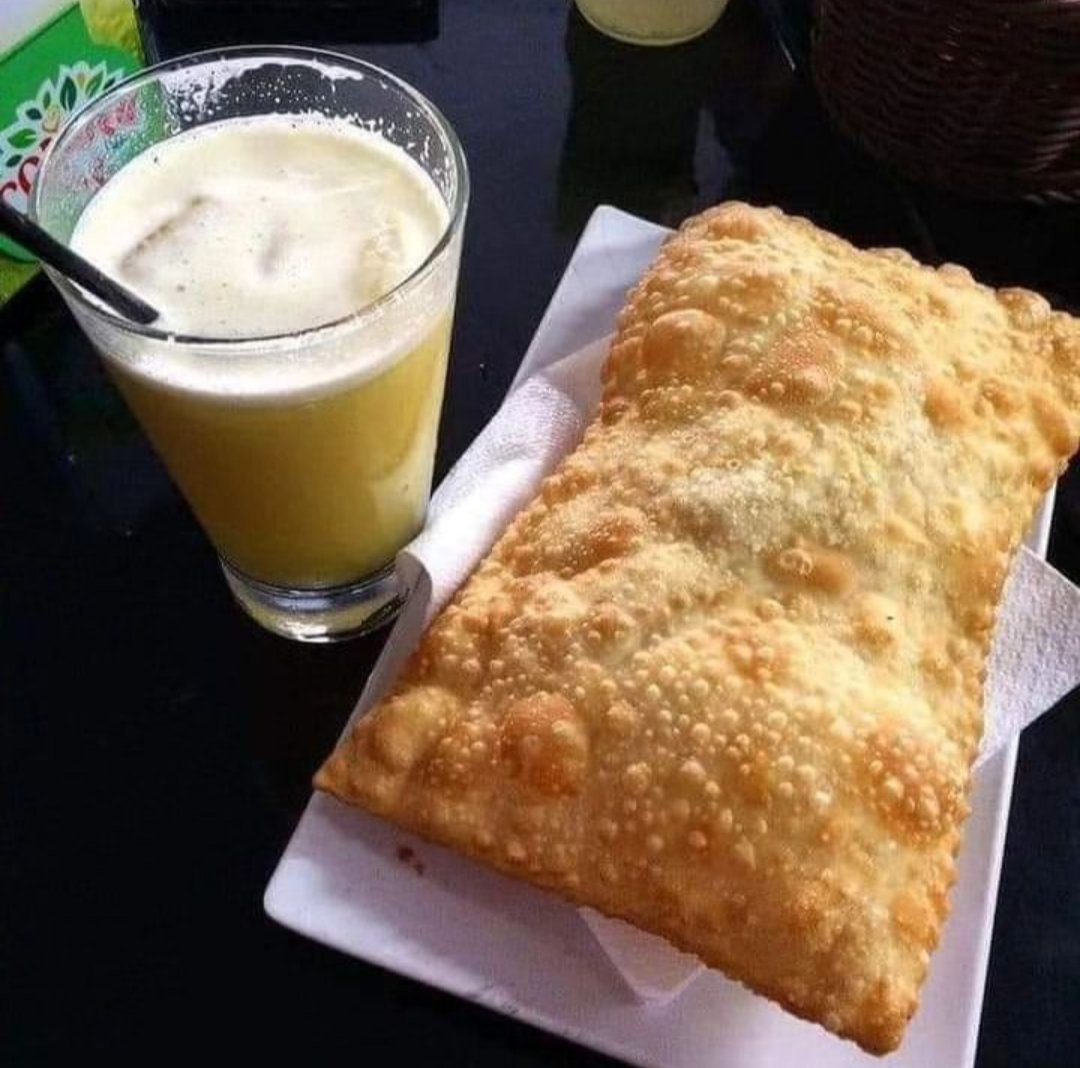 Barnard_Kepler's tweet photo. Hora do almoço https://t.co/98re6Euj0z