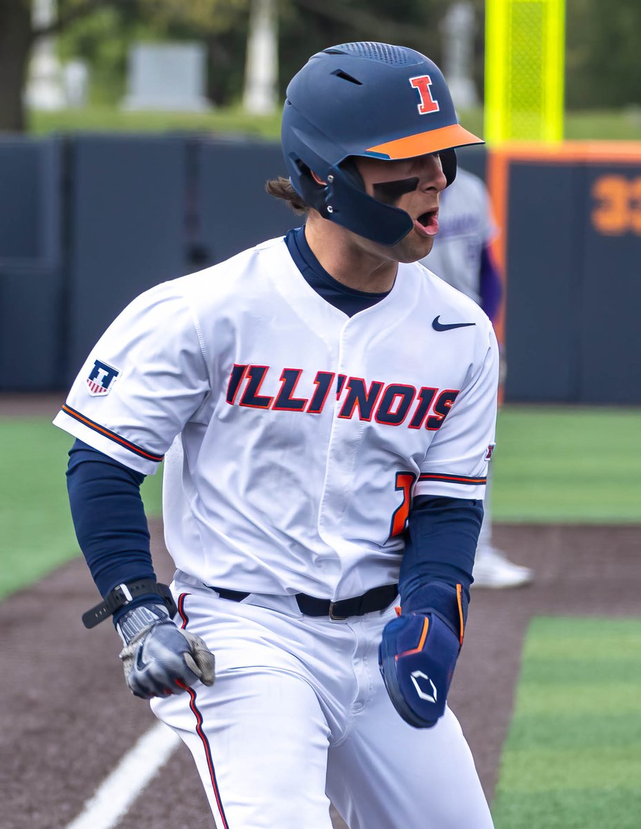 I think <a href="/BrodyHarding2/">Brody Harding</a> embodies the concept of #illini spirit.  He is fun to watch.  🔸🔹