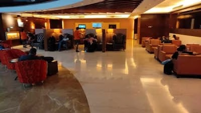 Air India Begins Work On New Lounge At IGIA T3 Int’l Side; Flyers To Use Encalm Prive In The Interim. Air India’s lounge at Delhi Airport’s T3 (international side) will be closed for complete revamp. New lounge much bigger than existing one will open in its place in about year.