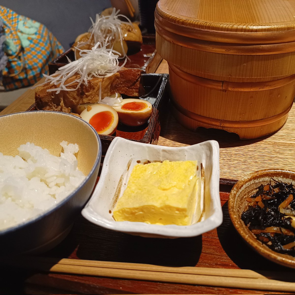 frkw7755's tweet photo. さっくん月1ライブ〜4か月ぶり
今日もたくさんパワー貰いました！
あらぶるキク様とのトーク
日谷さん新曲😁
思い出してまた笑っちゃう🤭
ドラマのような出来事に遭遇しちゃうのはさっくんだからこそな気がするな〜☺️
すべてが優しい世界
#月1ライブ
#佐久間一行
#日谷ヒロノリ
#キクチウソツカナイ。 https://t.co/rHF57Dfmfg