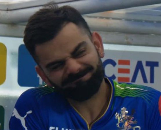 Kohli in last 2 games 42 (20) - 210 SR 18 (7) - 257 SR Killed the game in the powerplay for RCB. Even though they lost 👏