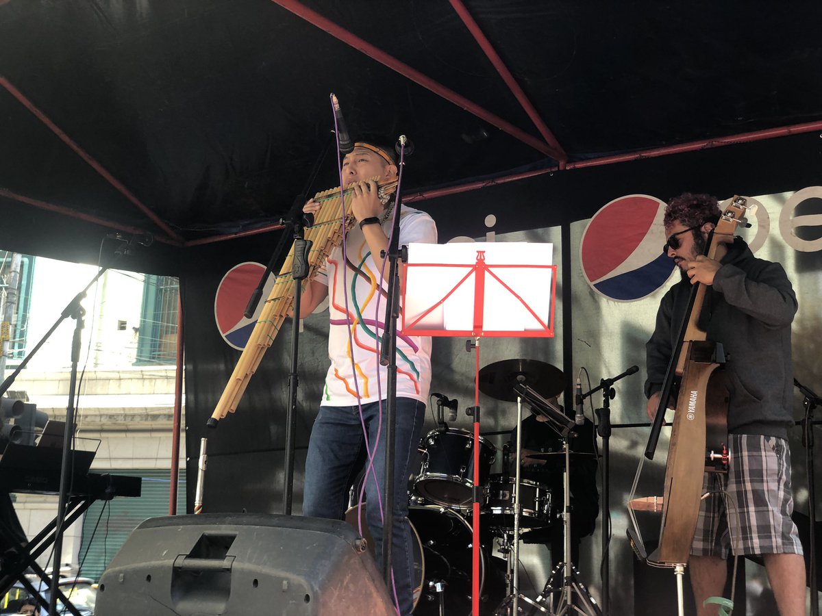 ¡Inicia la segunda Feria Cultural Dominical de Mil Colores!

#CulturasSomosTodos
#SecretaríaMunicipalDeCulturasYTurismo