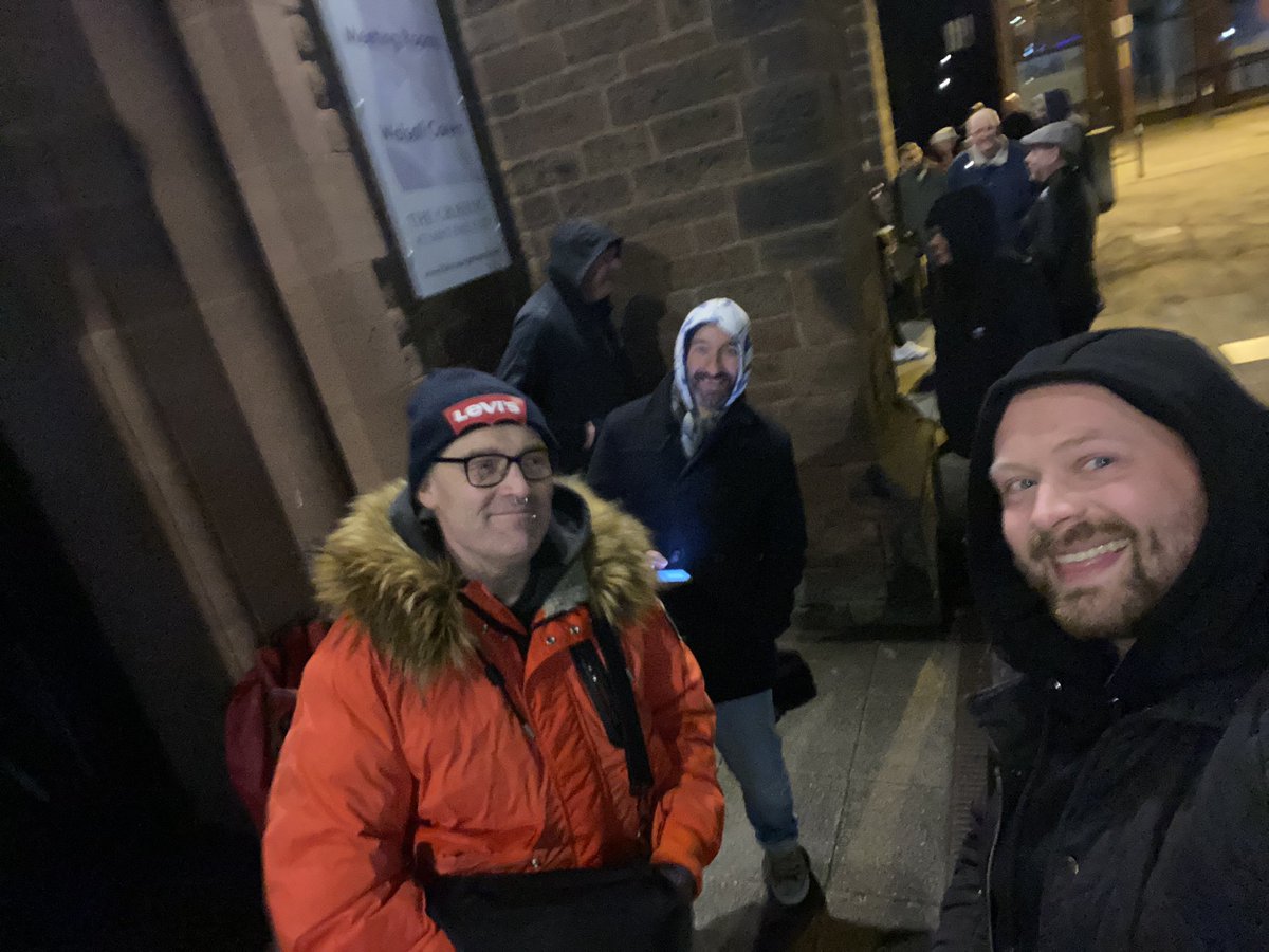richwalters86's tweet photo. The care and attention you show your customers is unmatched 😘👍🏻 @Eclipsevinyl 
The staff at stpaulschurchshopswalsall were great too. The food was spot on, Thanks all https://t.co/9rEyHY81pG