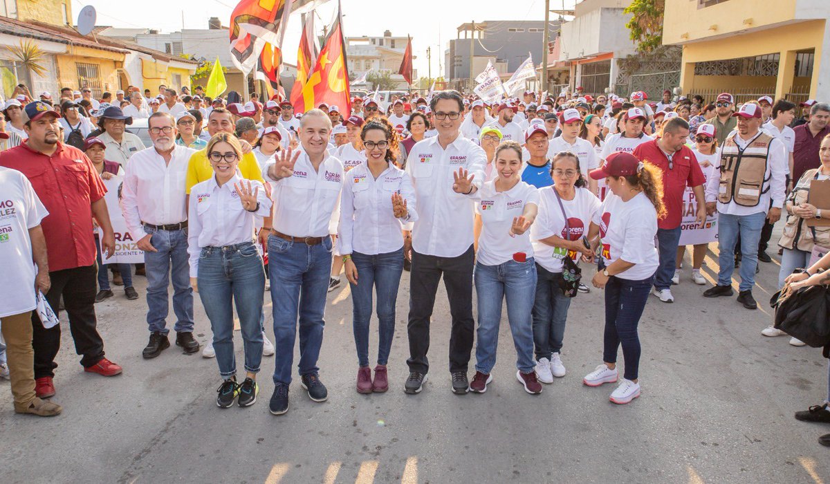 Acompañando a mi amigo y candidato a presidente municipal Erasmo González, así como a mis amigas Nora Izaguirre, candidata a diputada federal por el Distrito 8 y Cynthia Jaime, candidata a la diputación por el Distrito 19 en el Fraccionamiento Miramápolis. #Tampico #CdMadero