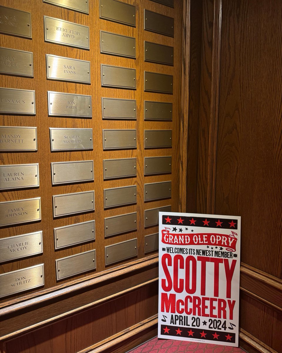 Grand Ole Opry tweet media