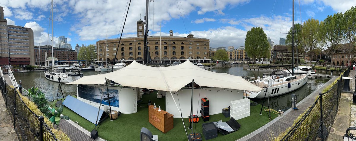 Oyster Yachts 'London Private View' takes shape at St Katharine Docks Marina. Opening 24th-28th April, on display are the 495, 565 and 595. If you are interested in a viewing please book an appointment via the website oysteryachts.com/events/london-… Photos 📷 JAtkin #skdmarina #skdocks