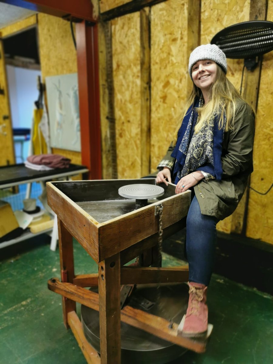 Em_Harv_Law's tweet photo. Looking forward to making a mess and eventually, hopefully, something that actually resembles a pot 😅 https://t.co/G1E1y8Qvnz