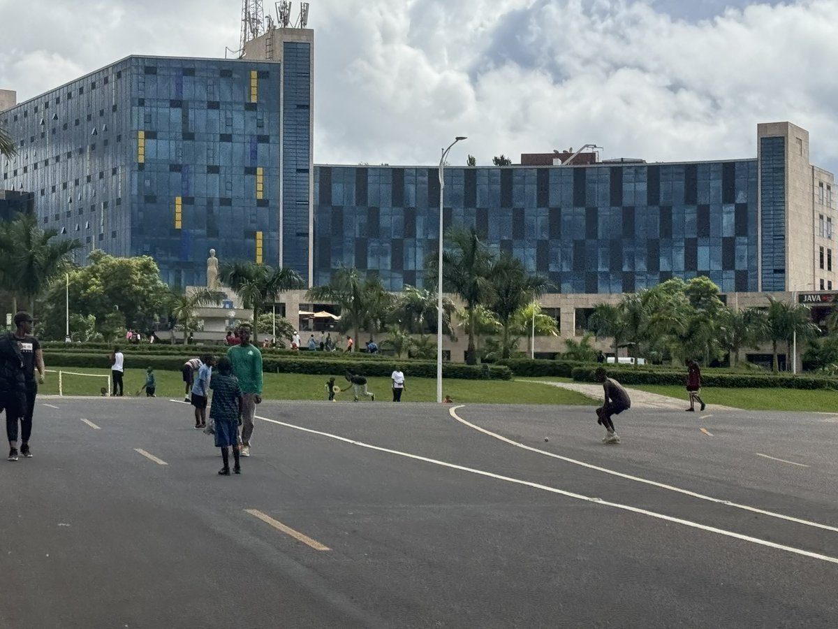 Even after 6yrs of #LivingInKigali #CarFreeSunday never gets old! It only gets better! I am loving all of the new activities that are constantly being added. Thank you @CityofKigali for supporting healthy lifestyles year round. 🏃🏾‍♀️🏃🏾‍♀️🏃🏾‍♀️