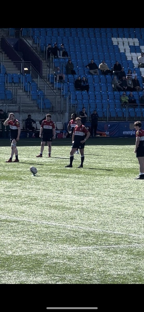 3rd penalty on 52 mins sees Wesley take the lead over @GreystonesRFC 9-7 via the boot of Jonny Cazzini in the Purcell cup Final