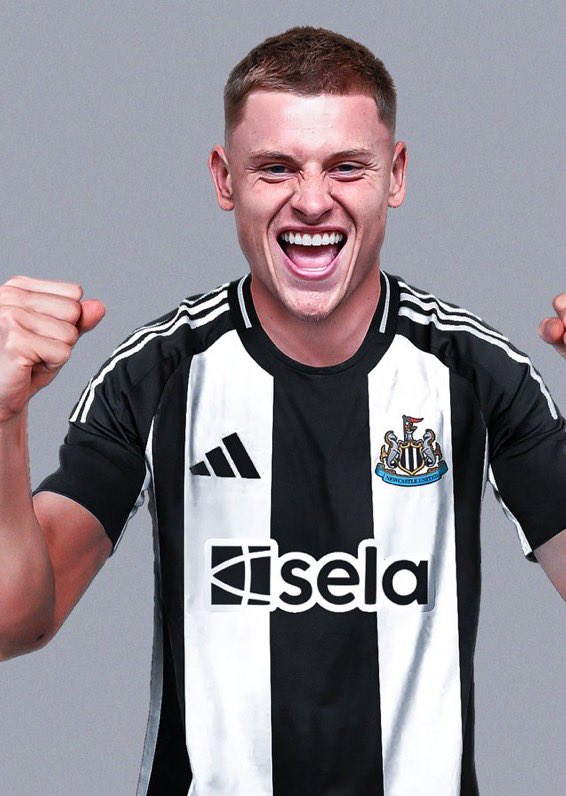 Newcastle United’s first shirt back in partnership with Adidas - here is your 24/25 home Toon kit. 🤩 Thoughts, #NUFC fans? #Newcastle #PL