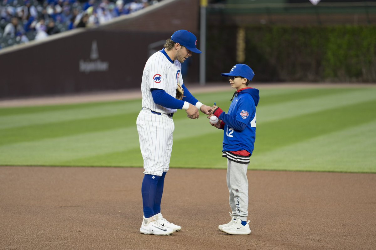 CubsCharities's tweet photo. Cubs Nike RBI players and family members celebrated Jackie Robinson Day at Wrigley Field with @cubs players. ๐โพ๏ธ #JRDay #Movement42 https://t.co/hXfpXX3Nr3