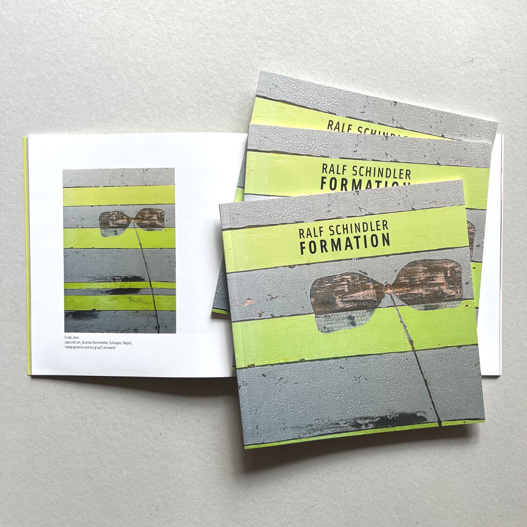 schindler_art's tweet photo. Zu meiner #ausstellung FORMATION ist ein #katalog erschienen. 40 Seiten, viele farbige Abbildungen und umfangreiche Informationen zur Entwicklung der #informellekunst.

A #catalog has been published for my #exhibition FORMATION. A lot of colored fotos and texts (in German). https://t.co/JhptaW74uG
