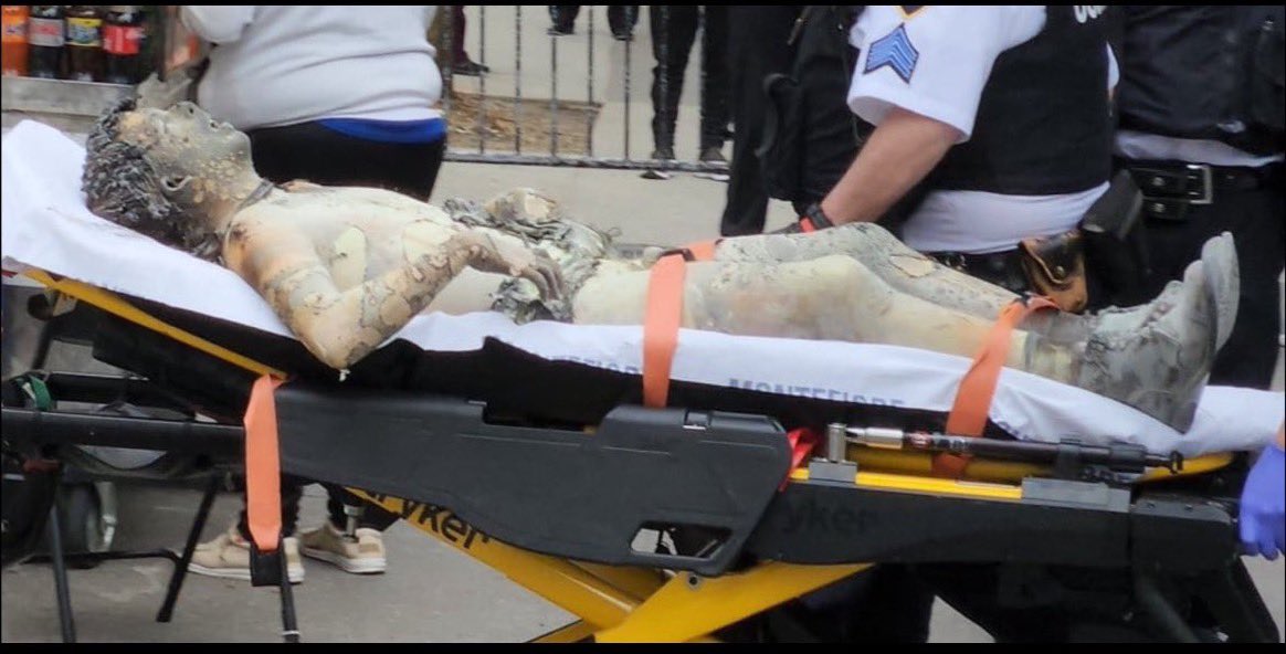 The Rubber Duck ™ tweet media