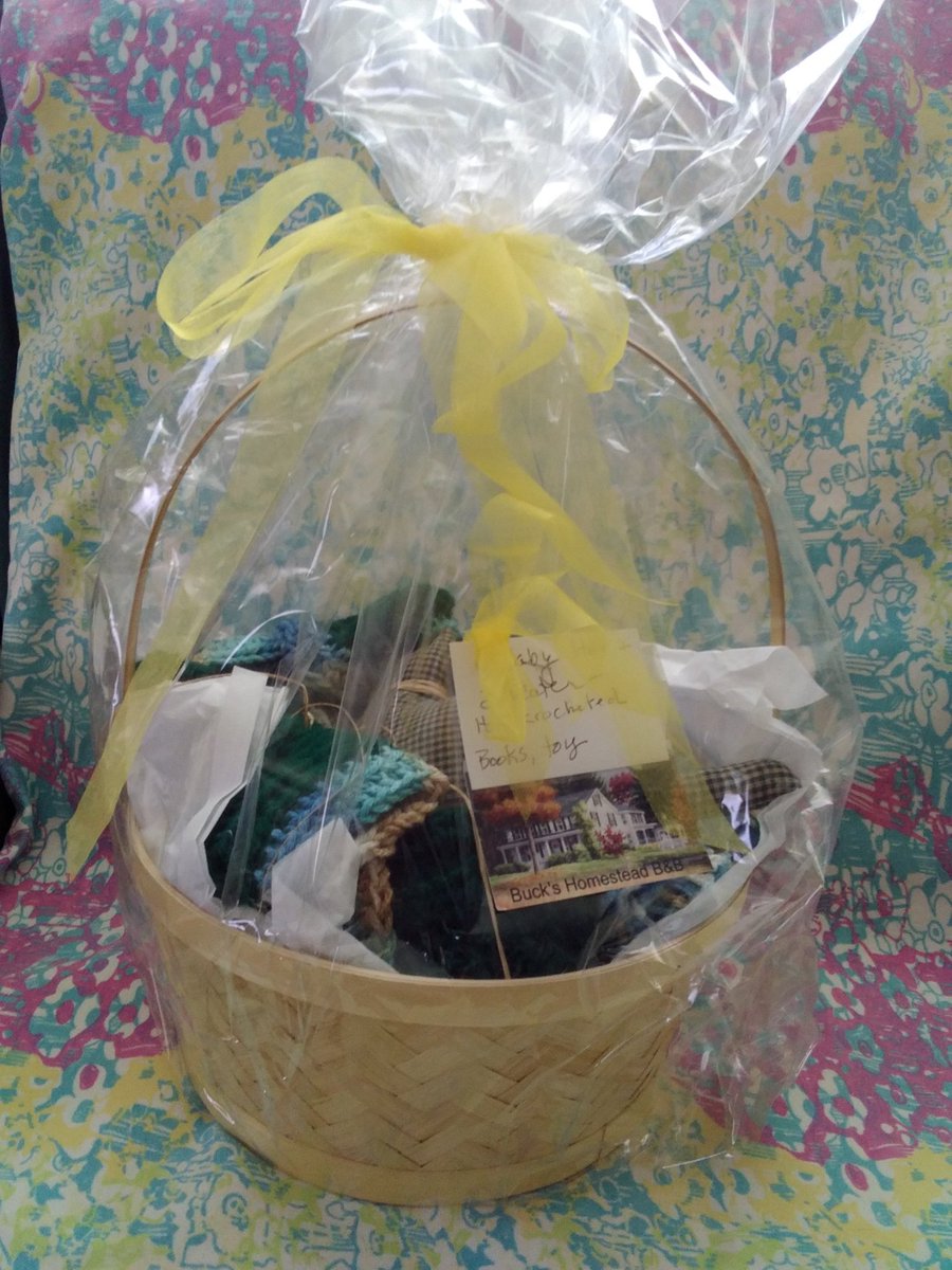 Look at all these amazing gift baskets that a generous supporter donated for our 13th annual Kitten Shower! These wonderful prizes will be raffled off, so come try your luck and ring in the kitten season at Pets Alive May 11 from 12-4pm.