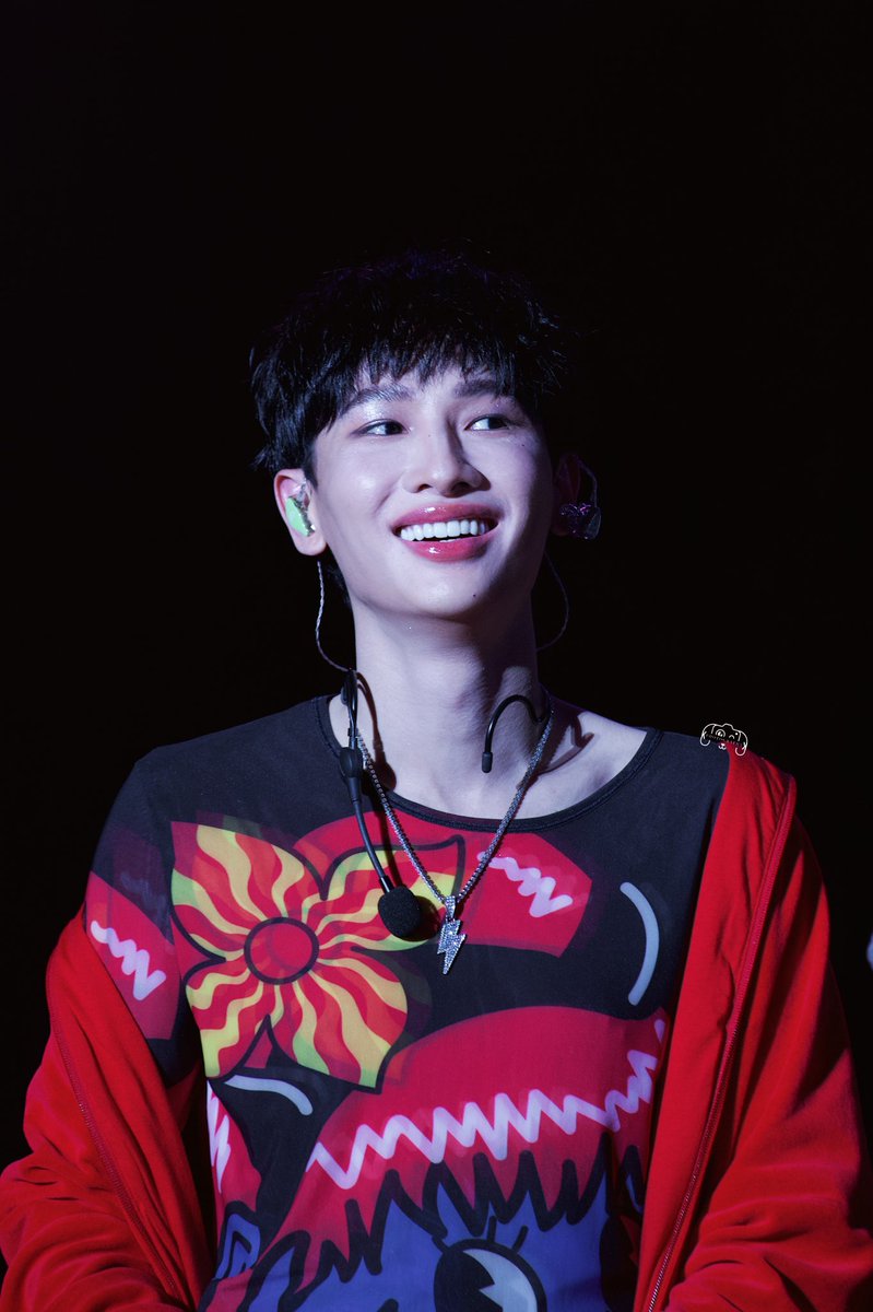 Iam2_dot_'s tweet photo. ૮ ･ ﻌ･ა
20.04.24

Probably only me getting old……
Toooo cute to handle 💚💚

#BABII247Concert
#OffGun #ออฟกัน
@AtthaphanP 
#GunAtthaphan #กันอรรถพันธ์
#KKXGUNGUNJPGs https://t.co/xdCuPGj6AZ