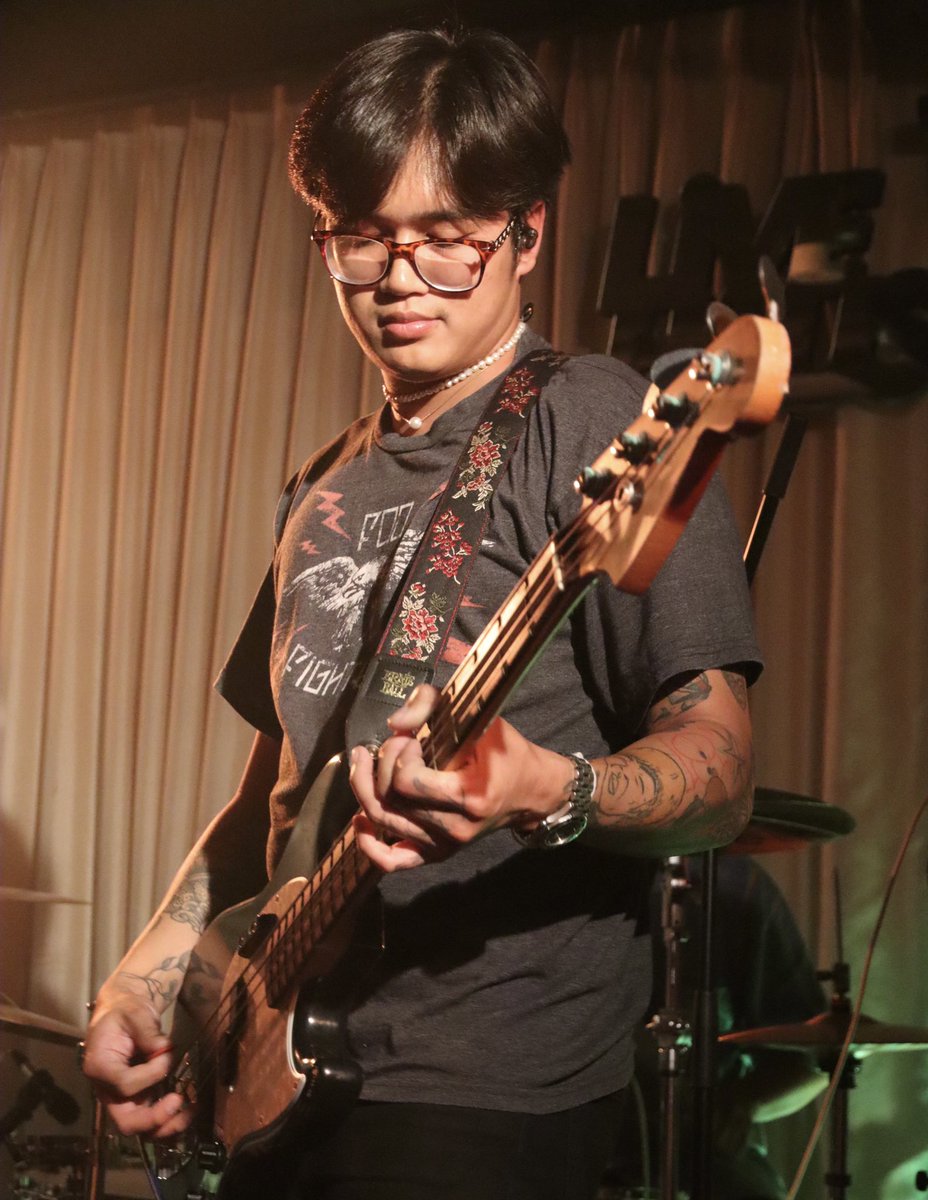 stetienneheaven's tweet image. 2024年4月21日下北沢LIVEHAUS
Lesssugär（from Thailand）