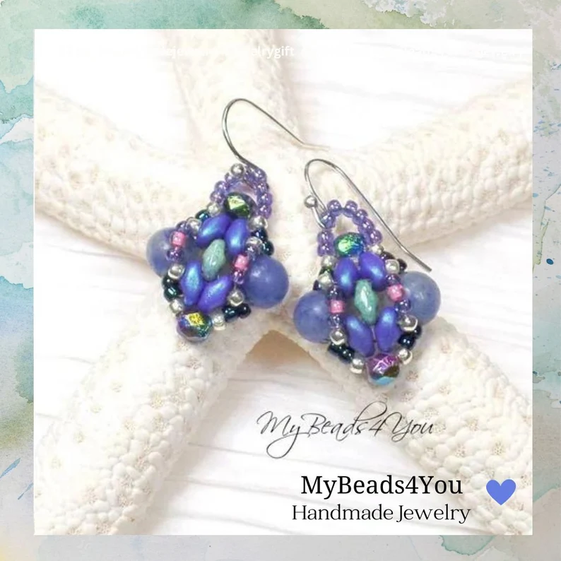 Earrings
mybeads4you.etsy.com/listing/169578……
DIY Pattern
mybeads4you.etsy.com/listing/141926…… 

#MyBeads4You #Earrings #fashiontrends #Etsyshop #giftforher #CraftBizParty 🥰 #ShopIndie #SMILEtt23 #Etsyfinds #beadedearrings #DIY #HandmadeGifts #Mothersdaygift #Handmadejewelry #Fashion #Etsylove  💙