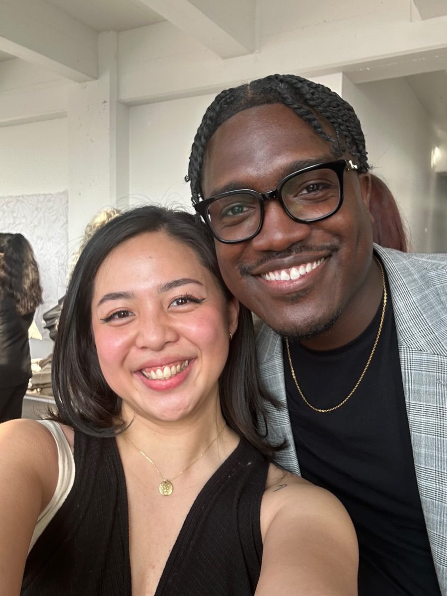nickcastle_ugc's tweet photo. Fun fact!

@raphy_ugc helped me land my first ever gifted collab when I got started in UGC.

The content I created from that deal I also used for my Fiverr gig video which really helped launch my UGC journey! 🚀

Surreal moment finally meeting in person! 🔒🤞🏿

#createhers #losangeles #contentcreators