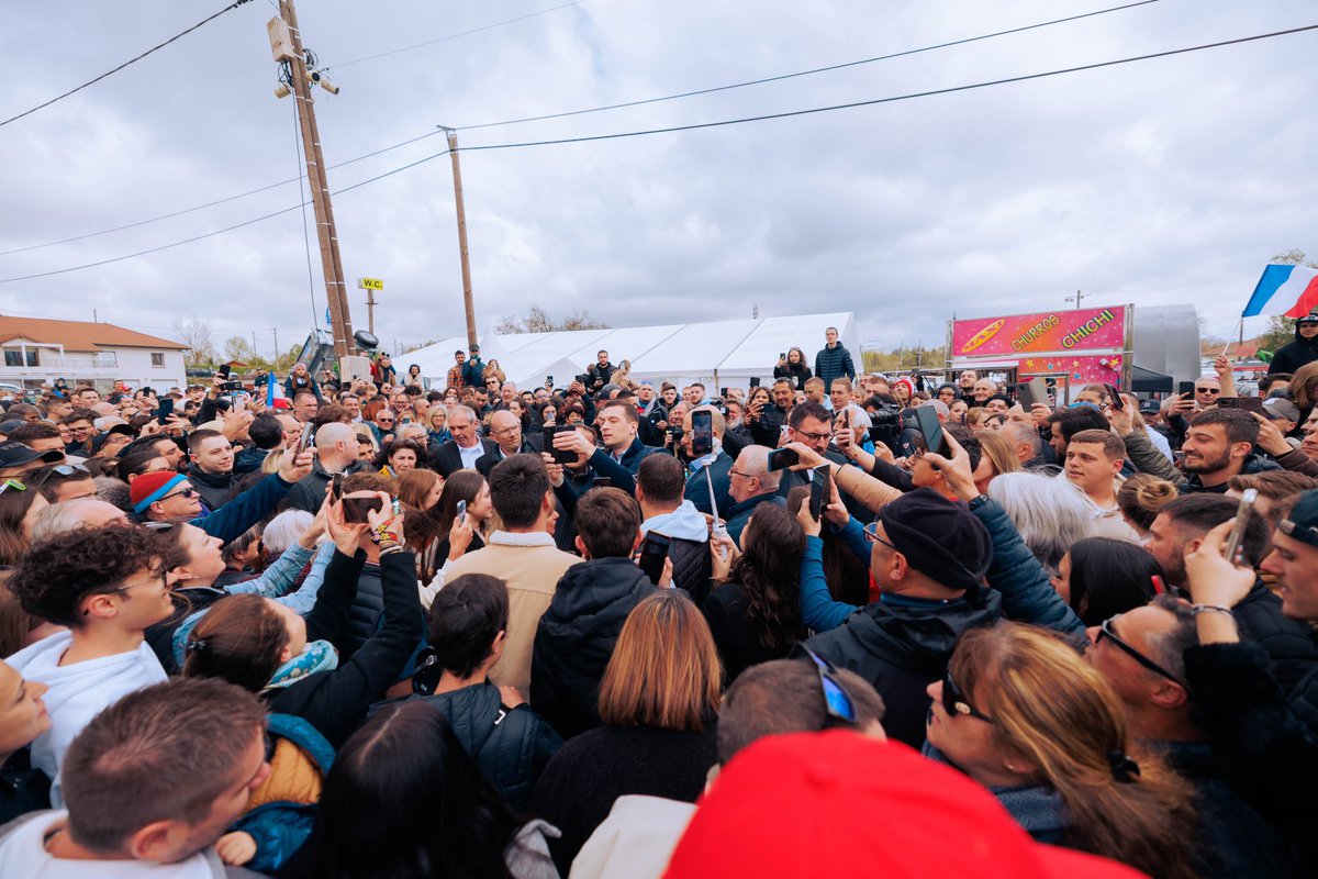 Le Rassemblement National, c’est + de 50 ans de combats pour la France et les Français, et cela même dans les périodes les plus difficiles. Le 9 juin, on vote pour la liste menée par @J_Bardella ! #VivementLeJuin