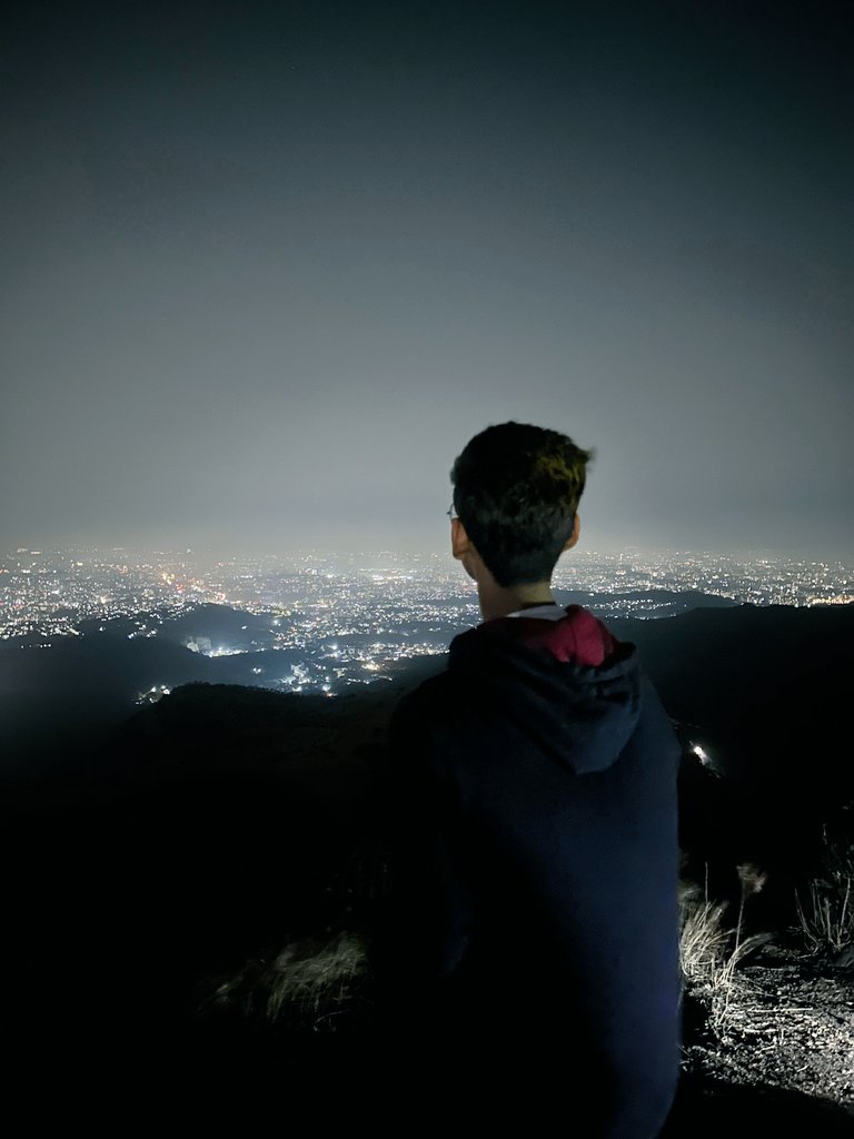 aarush_1611's tweet photo. K2S Moonlight Trek https://t.co/ckvx4myLgr