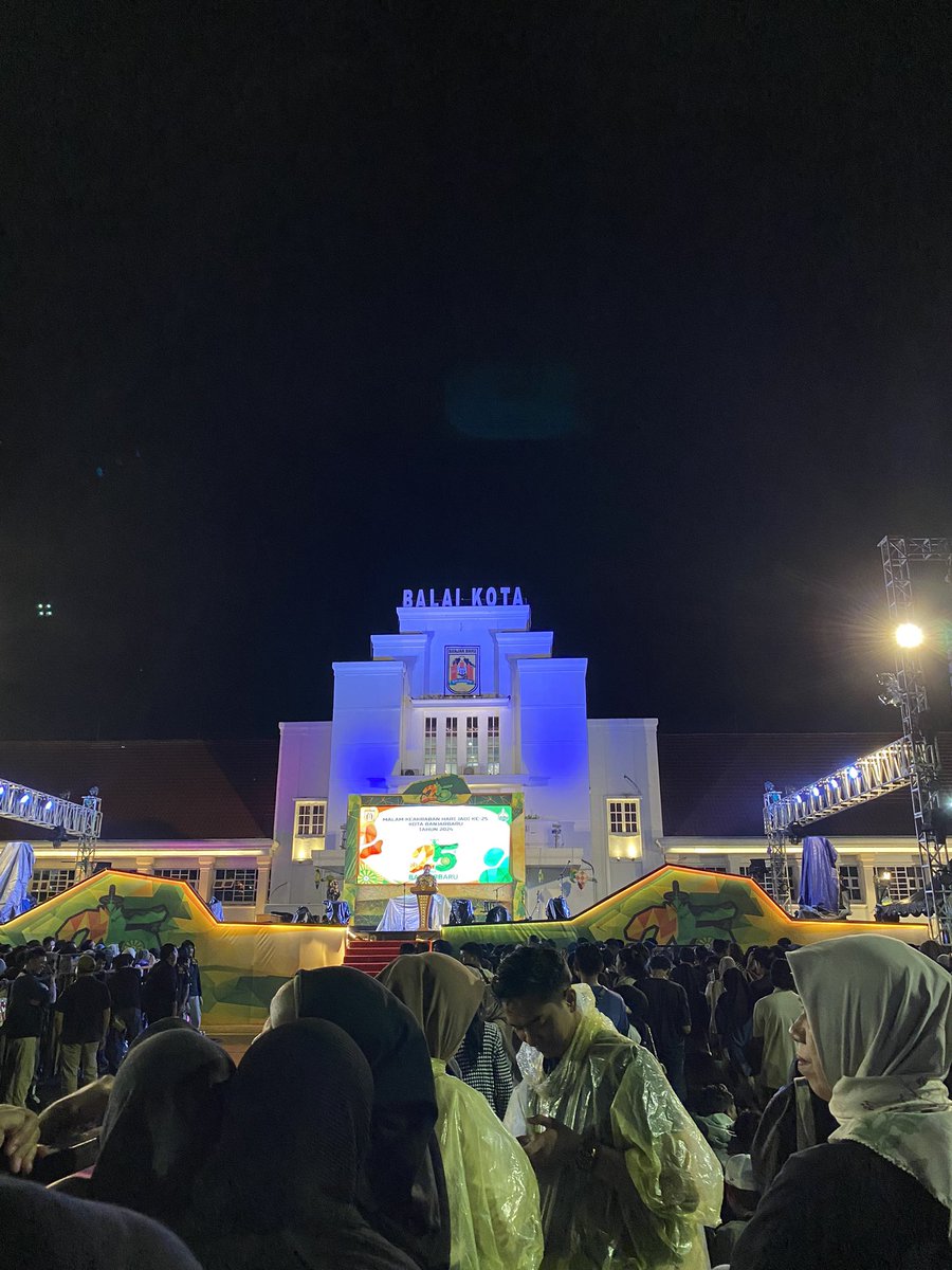 shevartá. fb pantek. (@41_sa3) on Twitter photo 