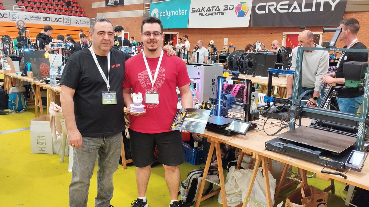 3dsat_es's tweet photo. Encantados de regalar alegría en esta gran fiesta de la impresión 3D @3DPrinterParty Felicidades al ganador!! https://t.co/qfgIW4pX31