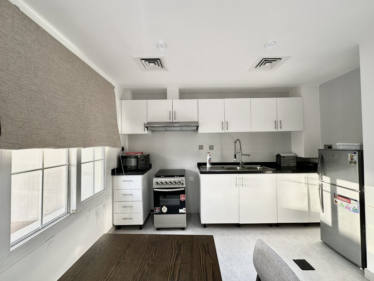 erehomesdxb's tweet image. SALE | Renovated | Fully Landscaped | Type 4M | Vacant

💰2,800,000 AED
📍Spring 14, Dubai
Contact us

📞 +971 50 841 9099
✉️ marketing@erehomes.ae

#villa #property #spring14
#dubairealestate #realestateagent
#uae #erehomes #dubaiproperty
#realestatedubai #dubai
#erehomesdubai