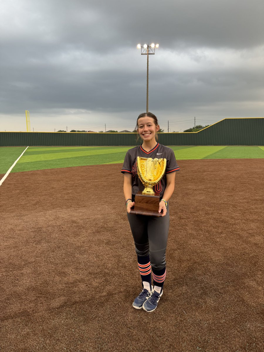 TaylorMadysen's tweet photo. District champs!! @Bridgeland_SB @CoachChurchie @whyyousogood @CoachBerry33 @Coach_Cump https://t.co/ETkG2ECVeI