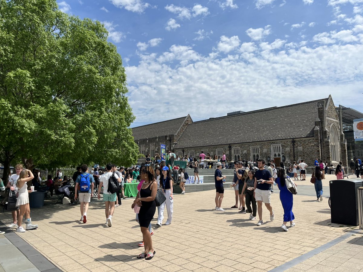 Duke Students tweet media