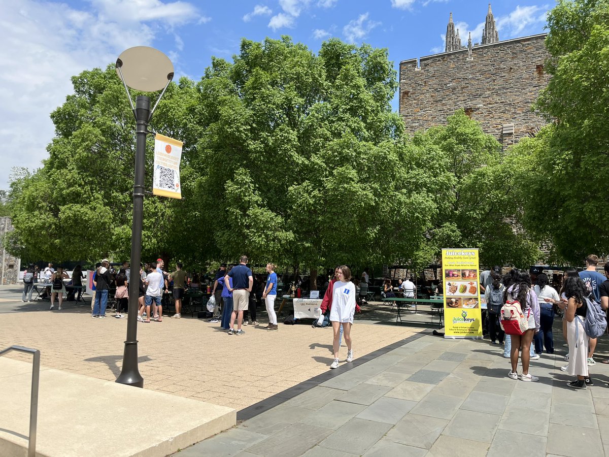 Duke Students tweet media