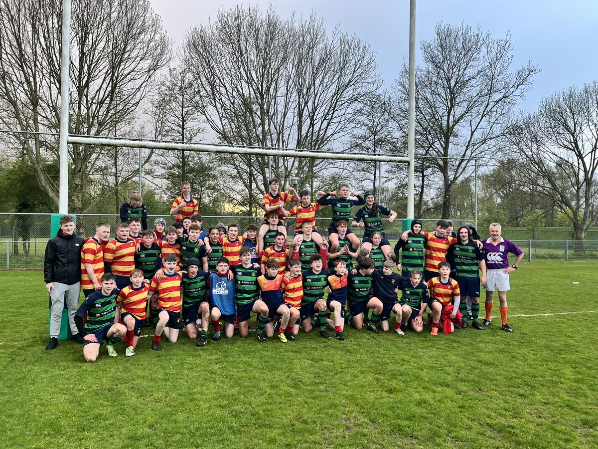 Sandyloch tweet media