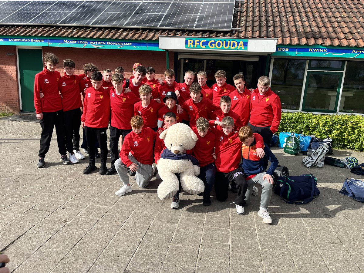 Sandyloch tweet media