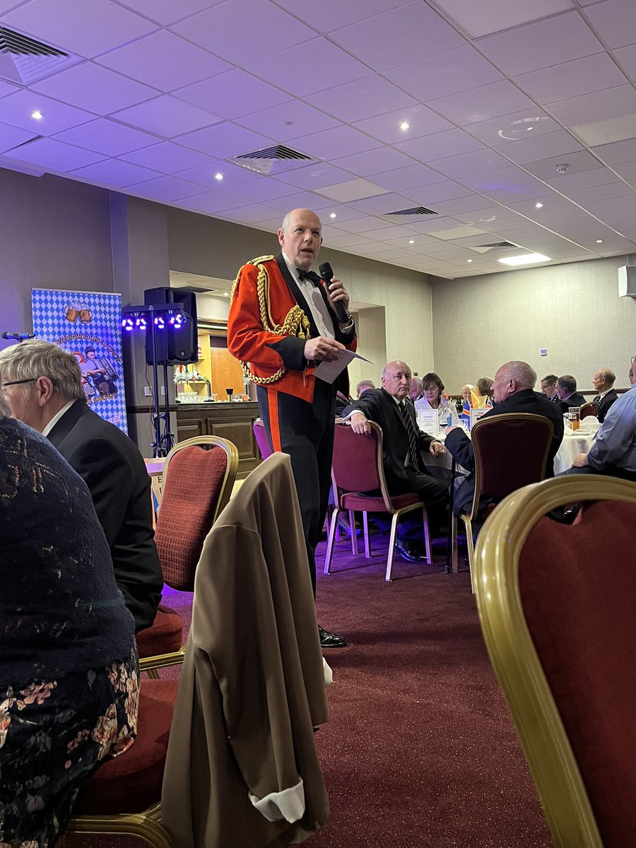 The @Official_REME Association Weekend 2024 was hosted in the Delta Marriott Hotel in Warwick this weekend with a BAOR theme. Oompah bands and Wolfgang’s bratty wagon supported the theme. Thanks to @Crafty_General for presiding at the Gala Dinner. 👏 #OnceREMEAlwaysREME 🇷🇴