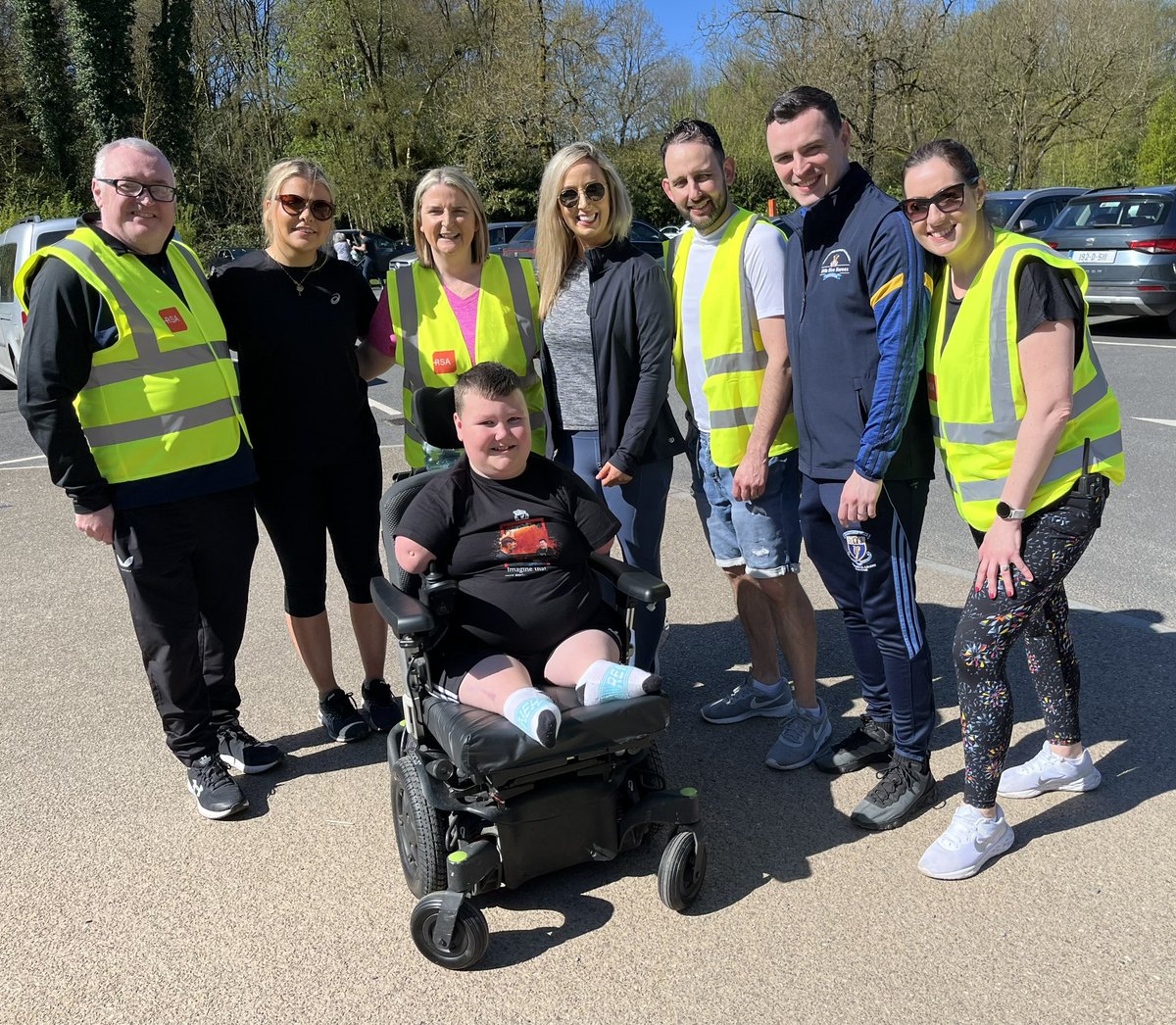 TheBoysRbackLBH's tweet photo. Thank you so much to every1 who came out today &amp; to those who donated. Thank you to Monaghan Civil Defence, Co.Council &amp; Coillte for the help. Special thanks to Aaron and Stevie McKenna for leading the walk. Just over €7000 was raised 4 Daire https://t.co/Zg3ecS5JLl Thank you👏. https://t.co/E3ptiq4NWp