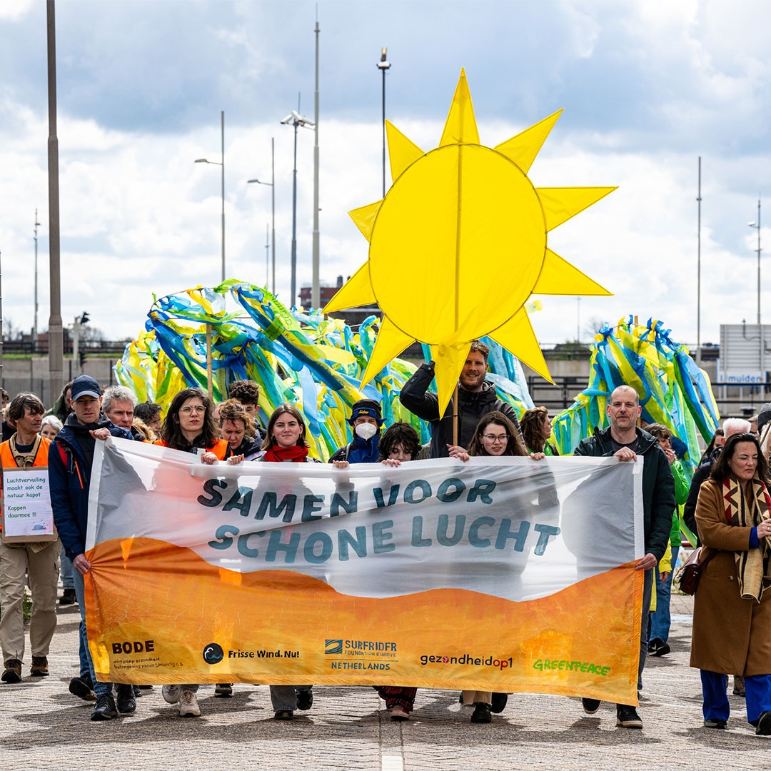 GreenpeaceNL tweet picture