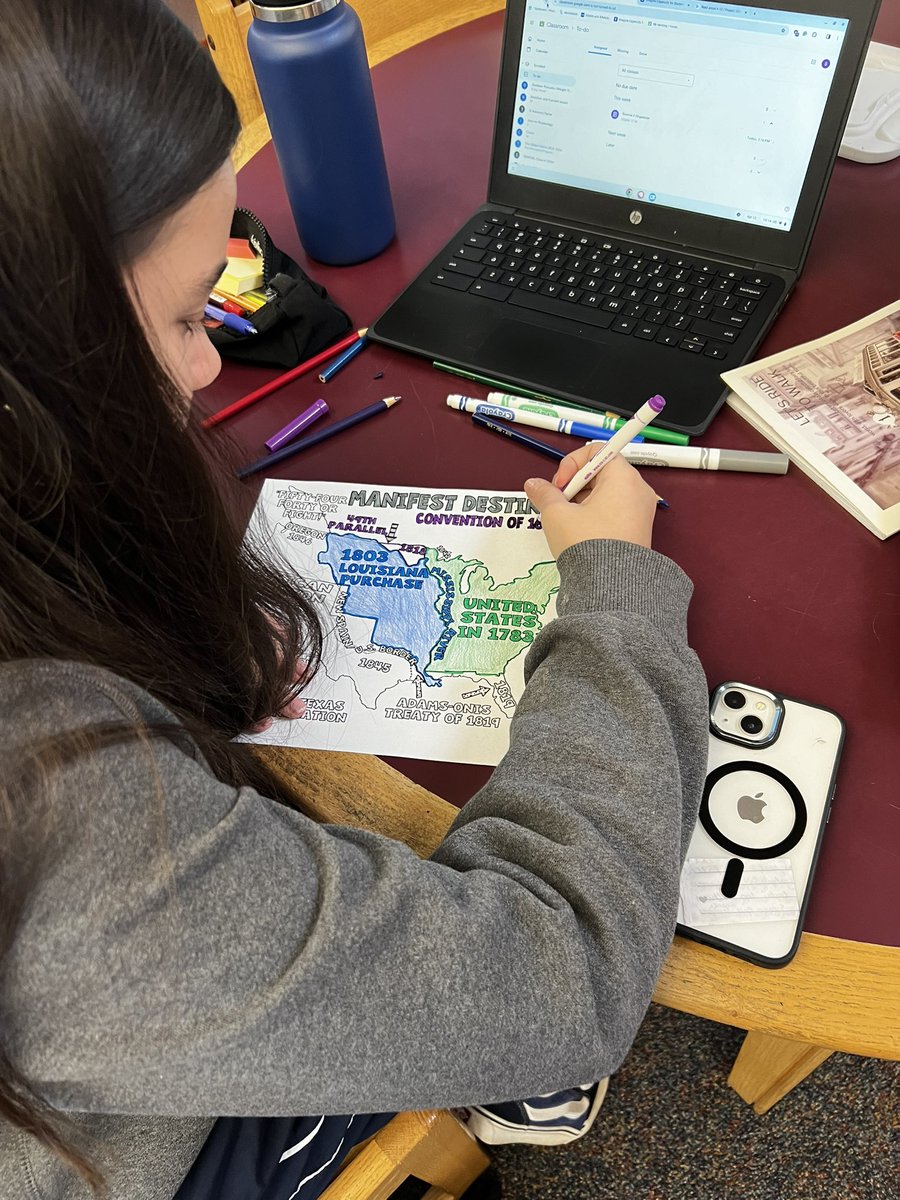 Karen Pfeffer tweet media