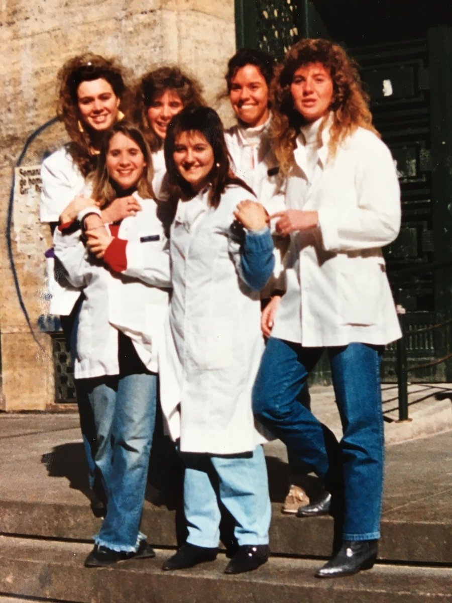 Foto sin marrones. Estudiantes Odontologia uba- 1991