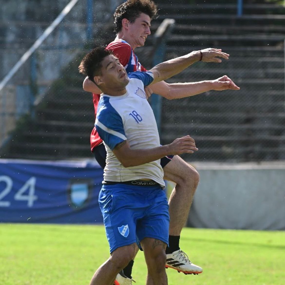 Ignacio Clavijo ya es uno más de la familia Tricolor... Bienvenido, Nacho! 🛡️⚔️🐎 #NacionalFlorida