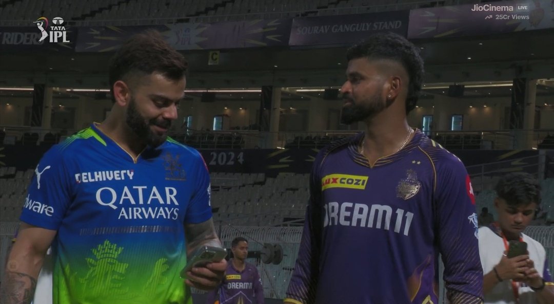 Virat Kohli and Shreyas Iyer are having a fun chat together after the match. 💜❤️😀

#ViratKohli #ShreyasIyer #KKRvRCB #IPL2024 #TATAIPL2024