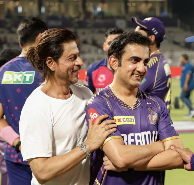 Congratulations 🎉 @iamsrk @KKRiders 
#KKRvRCB