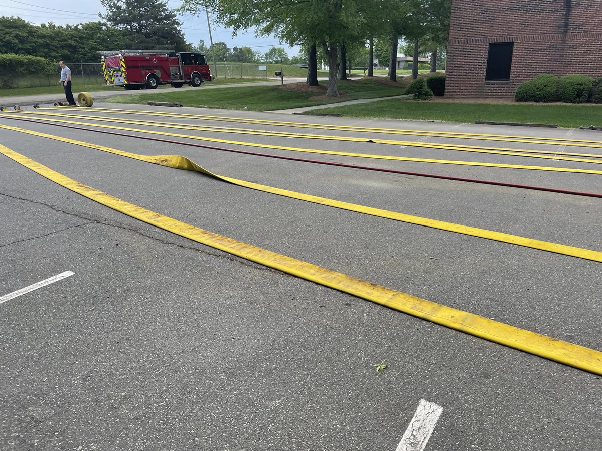 Saturday, Engine 1 responded to a reported fire in the 10050 blk of Metromont Industrial Blvd. They determined the smoke was coming from a burning pile of mulch. E1 worked hard, using their deck gun & heavy equipment to extinguish the fire, operating on scene for more than 3hrs.