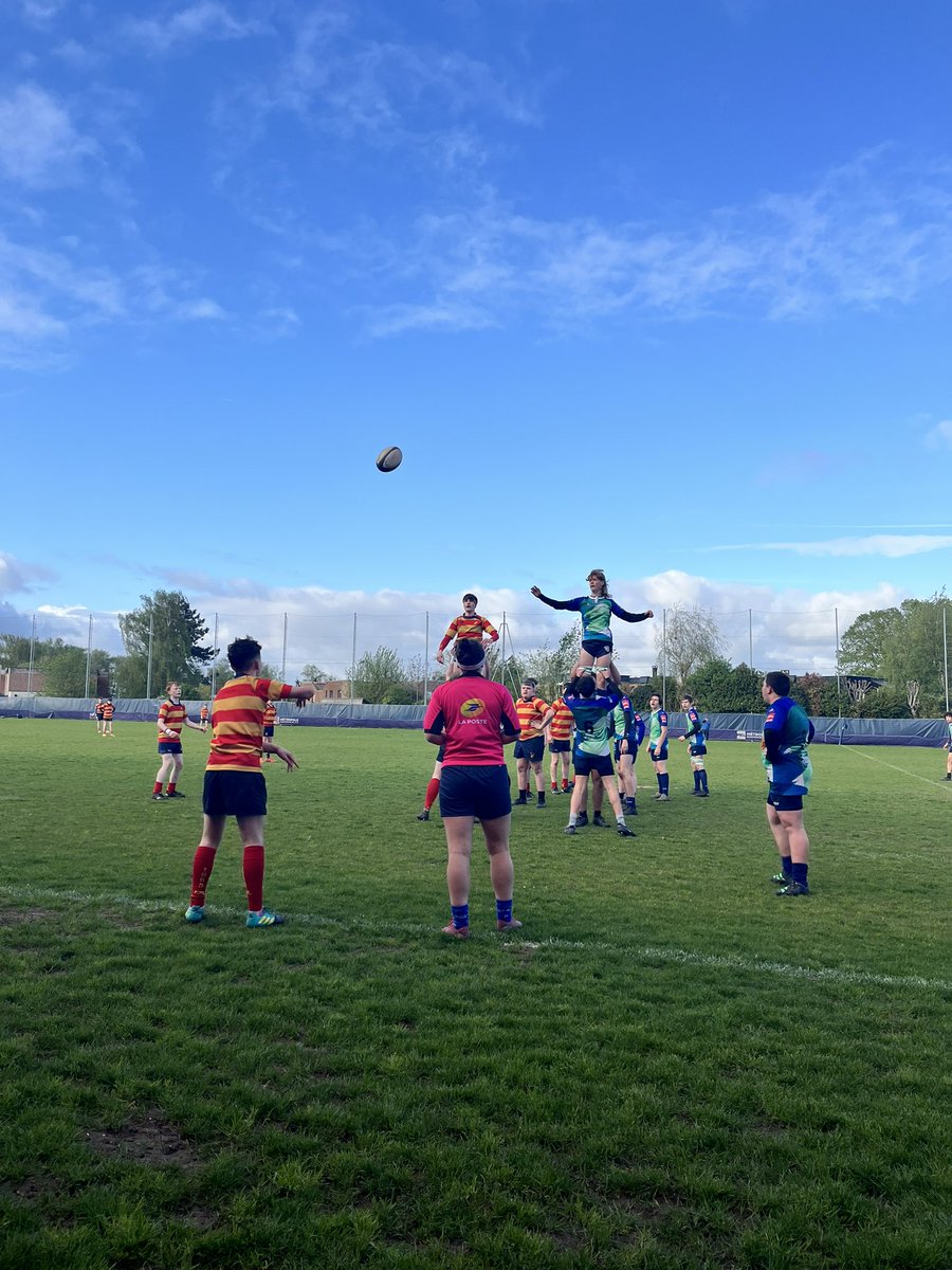 Sandyloch tweet media