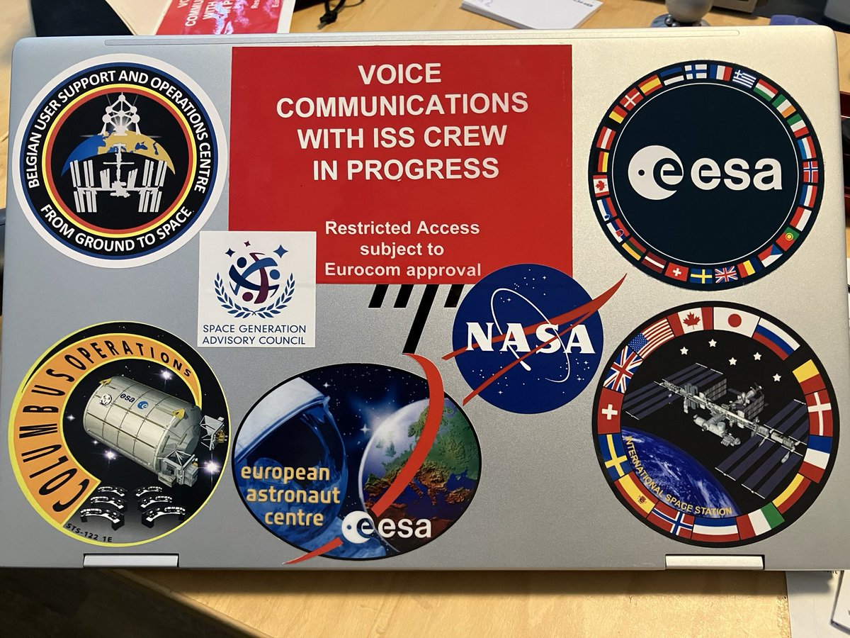 I have a new laptop. It‘s a convertable my dad gifted me for my bachelor‘s degree for master‘s studies. After careful consideration I can now present you the stickers I deemed worthy to be on it. @esa @Space_Station @Busoc_official @SGAC #ColCC @NASA #EAC #EUROCOM #ISS