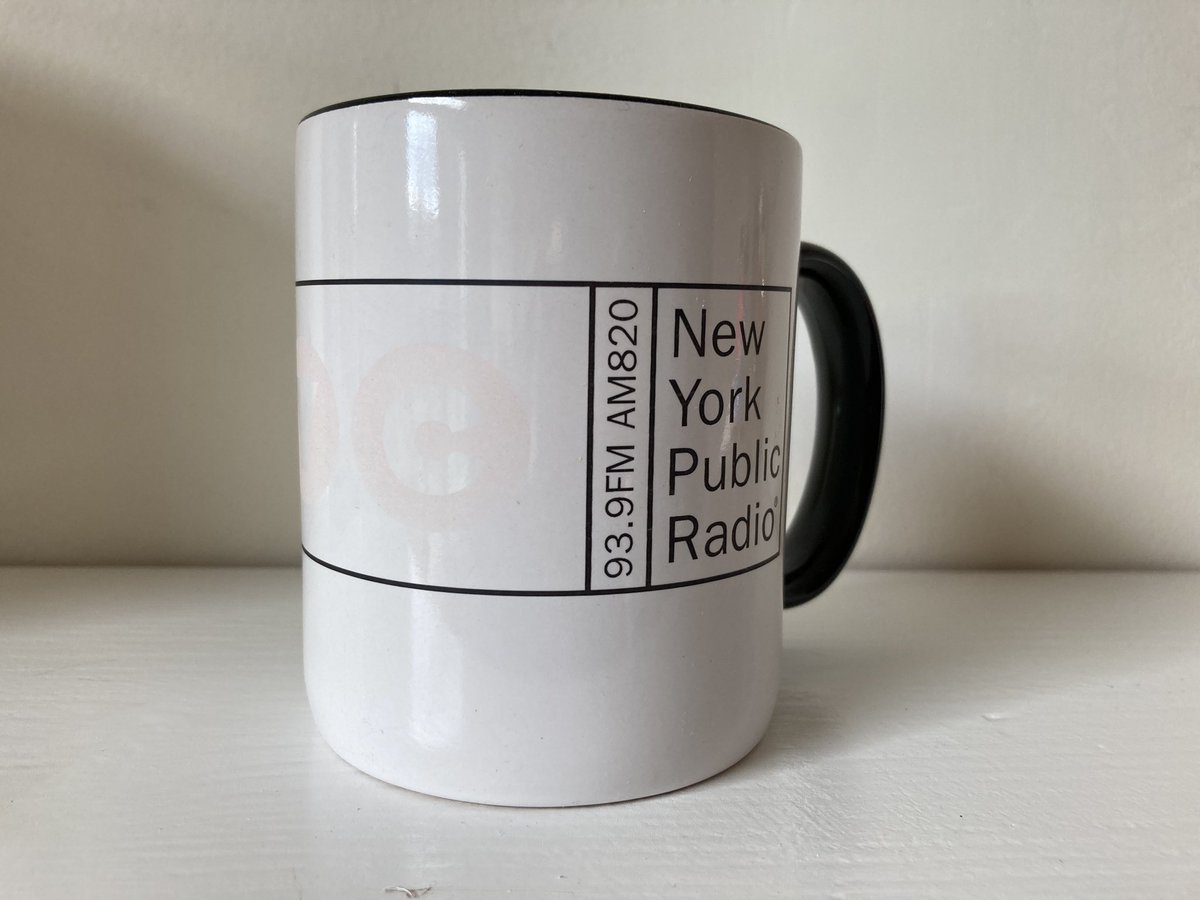 @darcwood @LisaSelinDavis @waitwait @NPR Friday night on @RealTimers @billmaher showed some other old @krmaher tweets and said “This is a character from Portlandia.” 😂 I’ve been a liberal since forever but I gave up on supporting my local @NPR station @WNYC a few years ago.